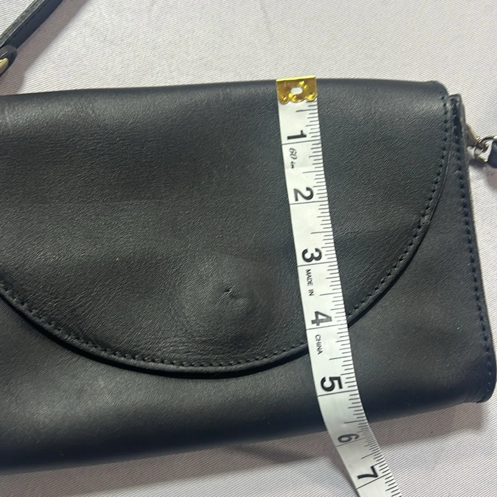 Nisolo Cleo convertible leather purse - Picture 11 of 12